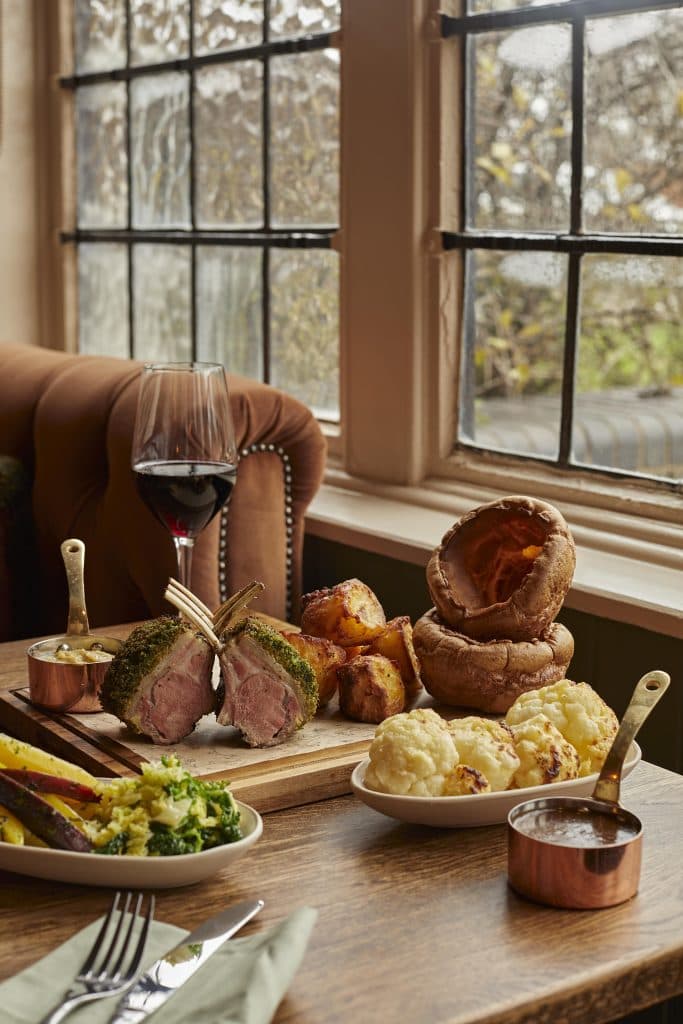 Cover Image for Treat your mum this Mother’s Day at The White Horse